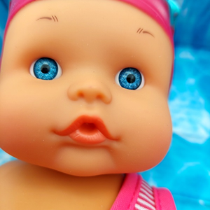 عروسک نوزاد شناگر 33 سانتی متری Swimming Doll -اسباب بازی